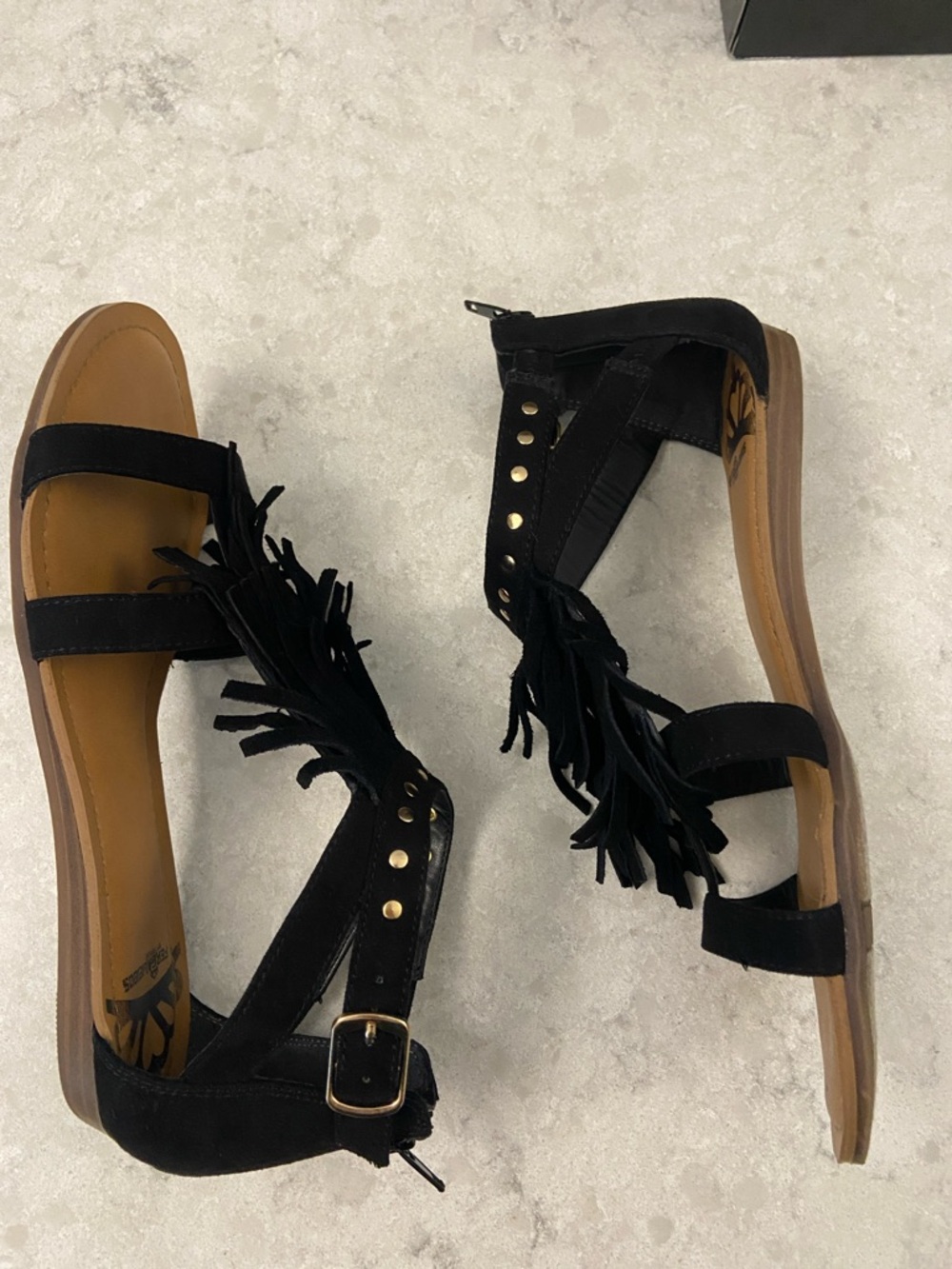 Sale! Fergalicious Black Leather Fringe Gold Studded Gladiator Sandals, size 7M - Picture 6 of 14
